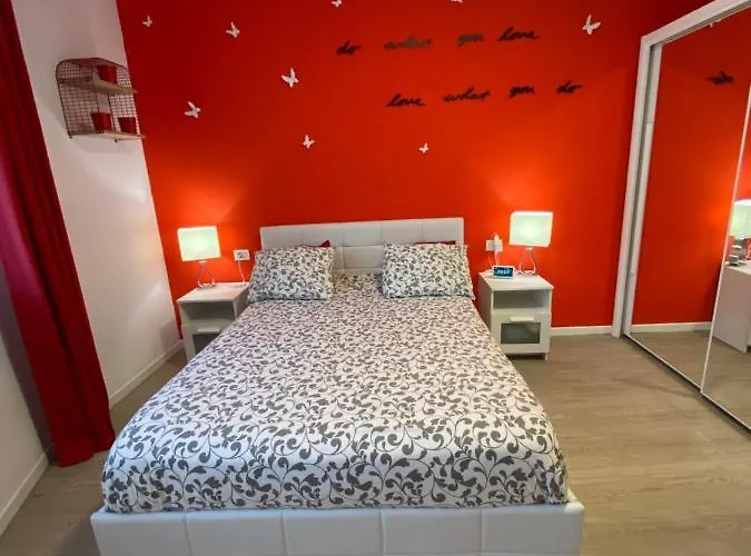 Centro Frente Muralla 2 *